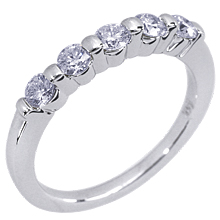 Five Stone Wedding Band: (/images/Items/10.jpg) wedding ring,ring,rings,engagement rings,diamond engagement rings
