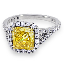 Split Shank Halo Radiant-Cut Engagement Ring: (/images/Items/1094.jpg) 