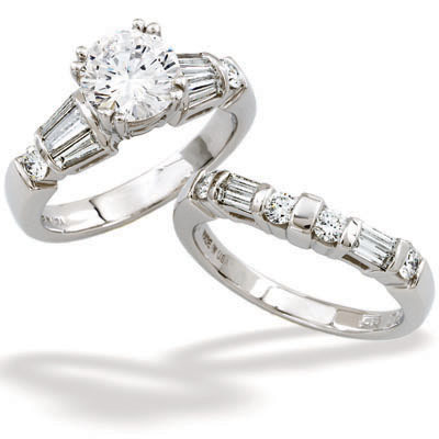 Engagement Ring by Stardust Designs: (/images/Items/204/pic1.jpg) Stardust Diamonds - Engagement Ring,engagement rings,diamond engagement rings